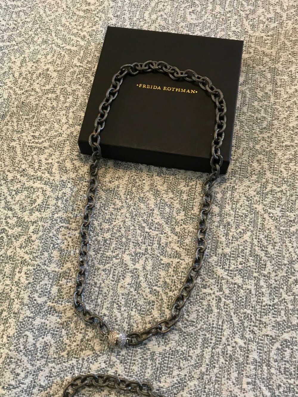 đ GIFTABLE - Freida Rothman Rhodium MAGNETIC CLASP Necklace/Bracelet Set - Picture 7 of 14